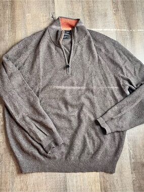 W.H. Belk Men’s Cashmere Knit 1/4 Zip Mock Neck Pullover Brown L